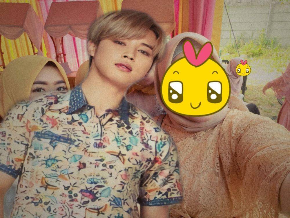 foto editan BTS pakai batik (twitter.com/scheddigurl)