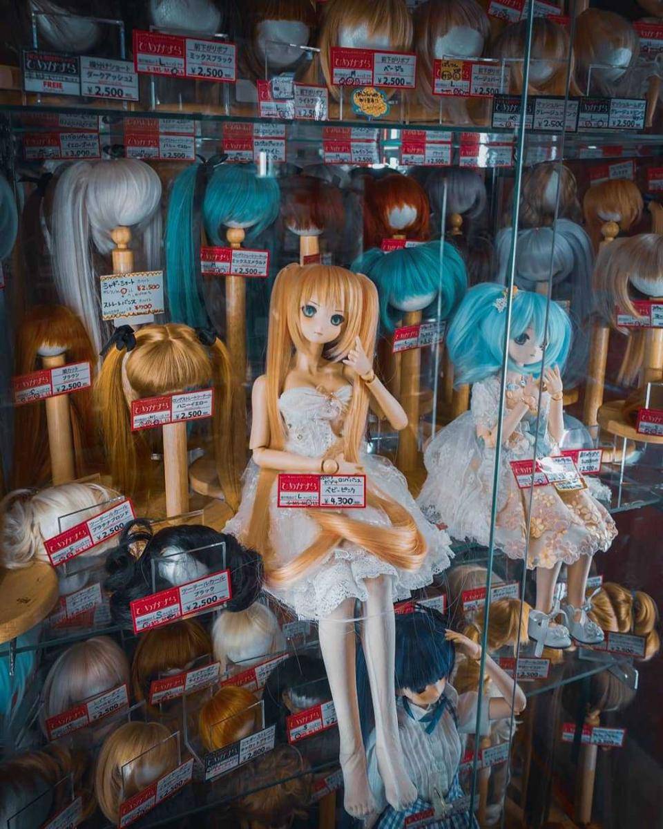 Mandarake, Tokyo (instagram.com/whereispiotr)