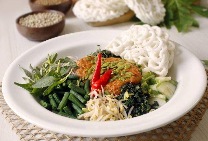 Foto pecel mie pentil khas Wonogiri (Instagram.com/rasasayange)