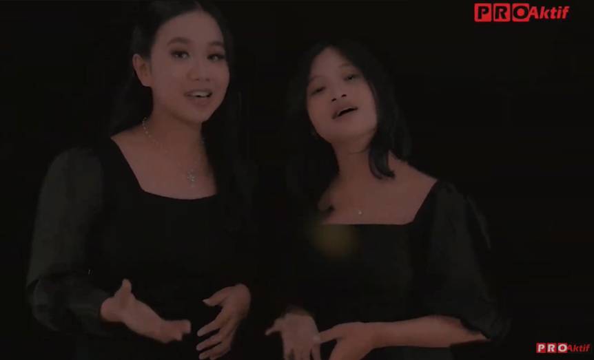 Mayang dan Chika adik Vanessa cover lagu kedua (YouTube.com/Musik Proaktif)