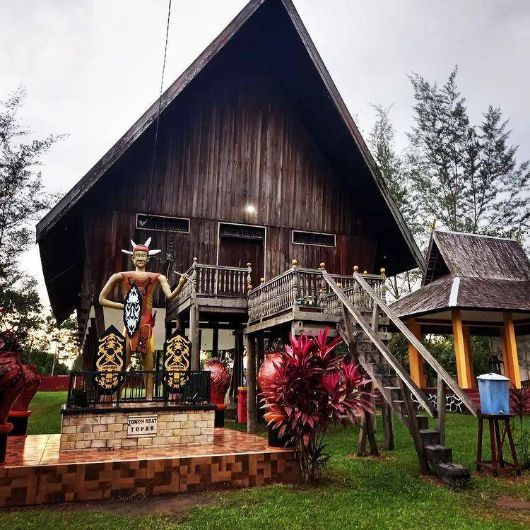 Rumah Betang (Instagram.com/dian.k8)