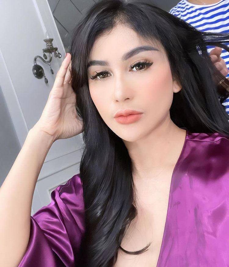 Bebizie (Instagram.com/bebizie)