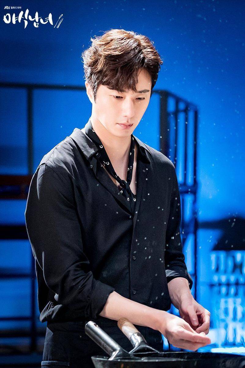 Jung Il Woo di KDrama Sweet Munchies (dok. JTBC/Sweet Munchies)
