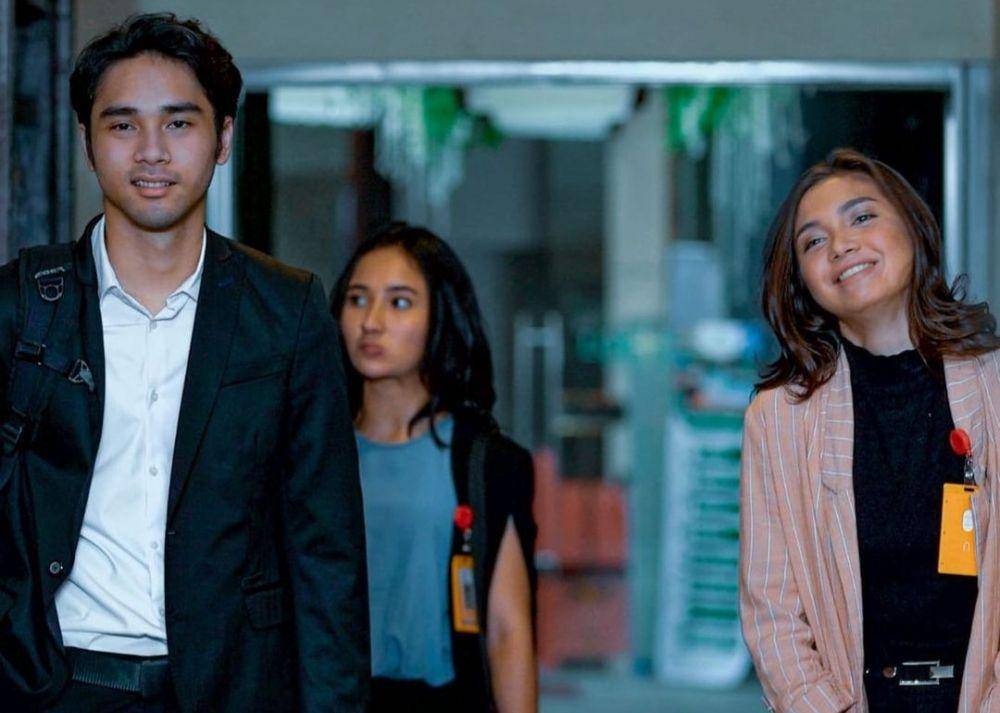 cuplikan penampilan Angela Gilsha dan Achmad Megantara di sinetron Dewi Rindu (dok. SCTV/Dewi Rindu