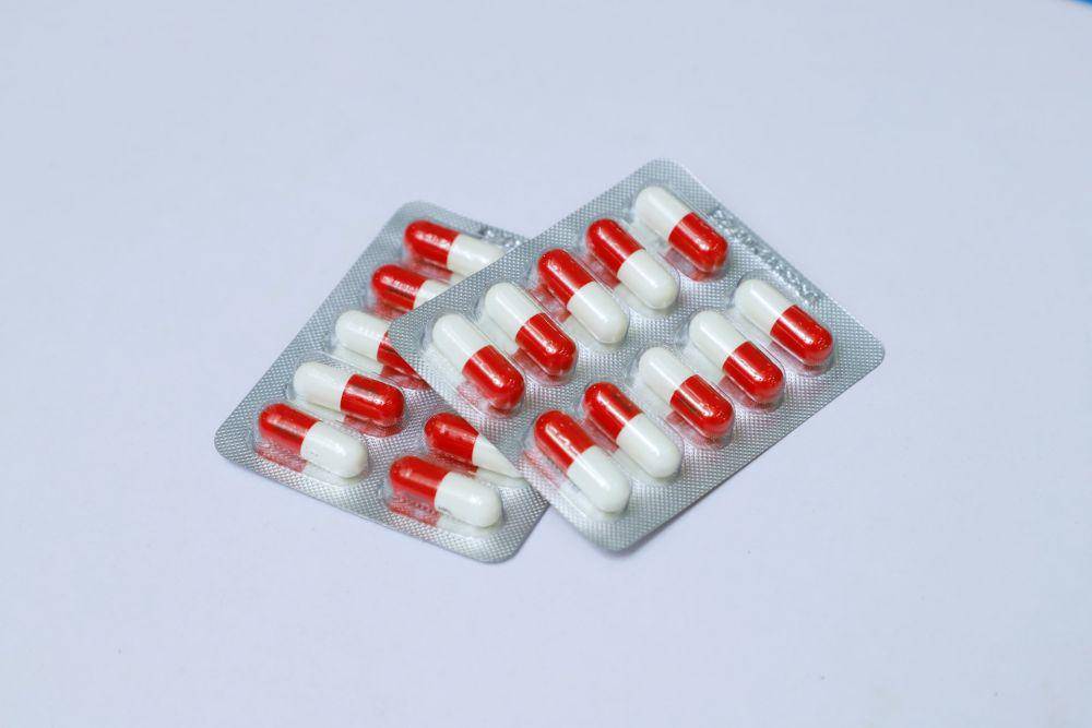 ilustrasi obat (unsplash.com/Melany @ tuinfosalud.com)