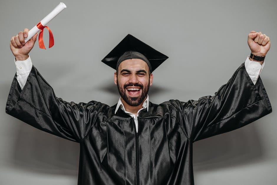 Lulus Tepat Waktu, 5 Tips Lawan Rasa Malas di Semester Akhir Kuliah