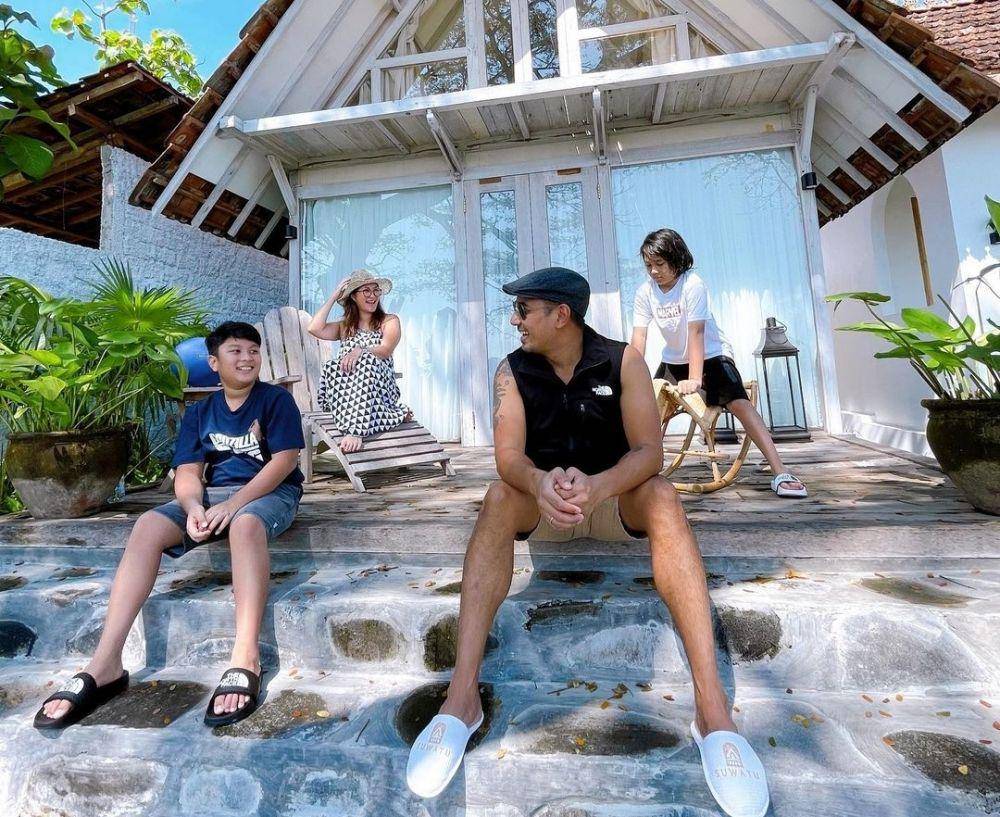 potret keluarga Rio Febrian (instagram.com/riofebrian25)