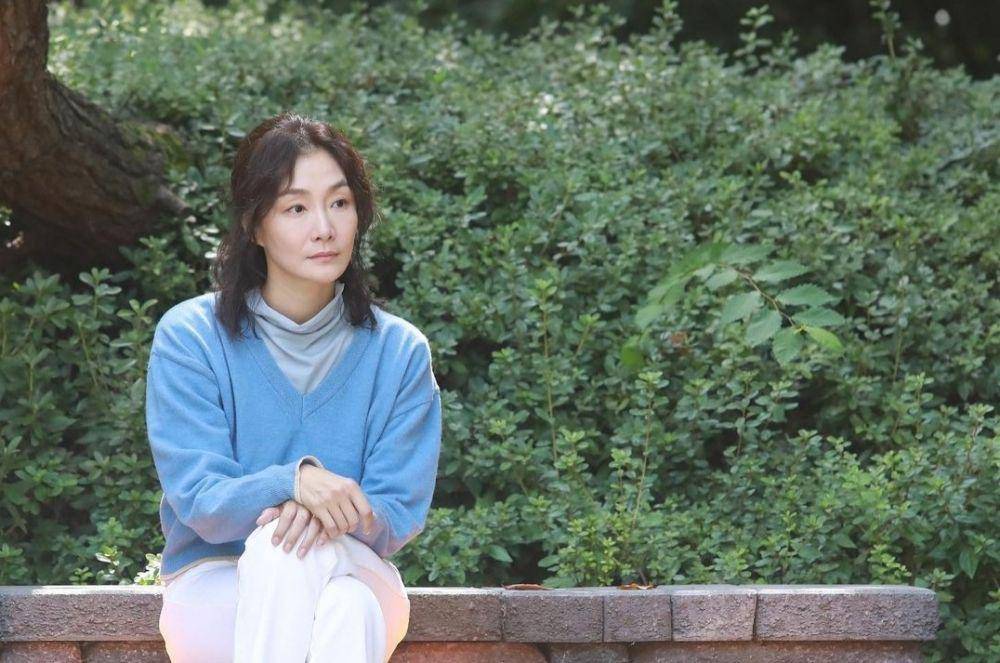 Park Hyo Joo di drama Now We Are Breaking Up (instagram.com/nowwearebreakingup_official)