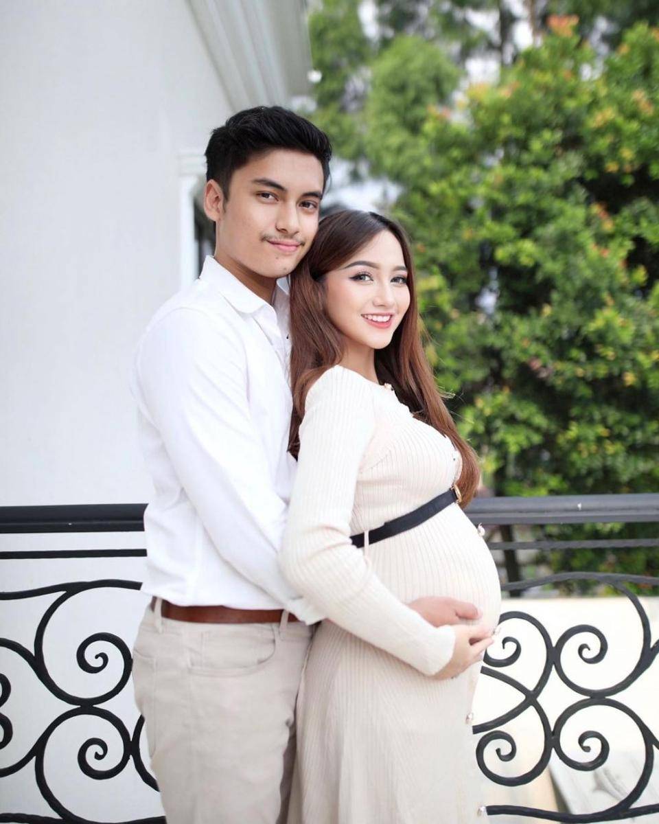 Nanda Arsyinta dan suami (instagram.com/nandaarsynt)