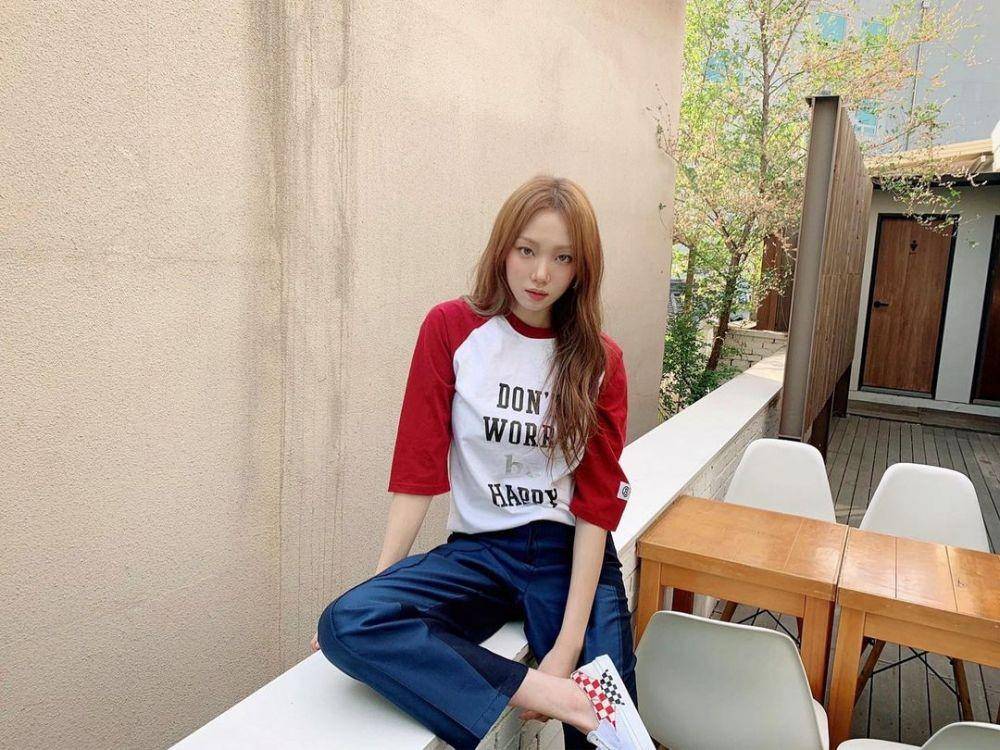 Style Lee Sung Kyung. (instagram.com/heybiblee)