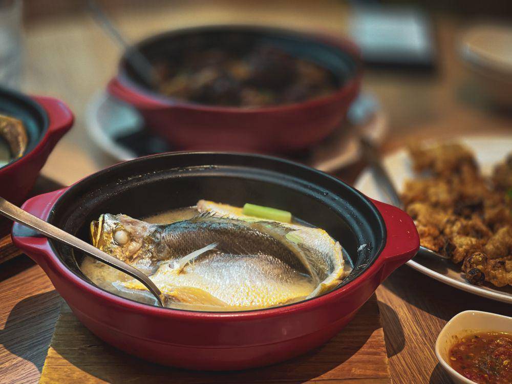 ilustrasi sup ikan kuah susu (unsplash.com/Bao Menglong)