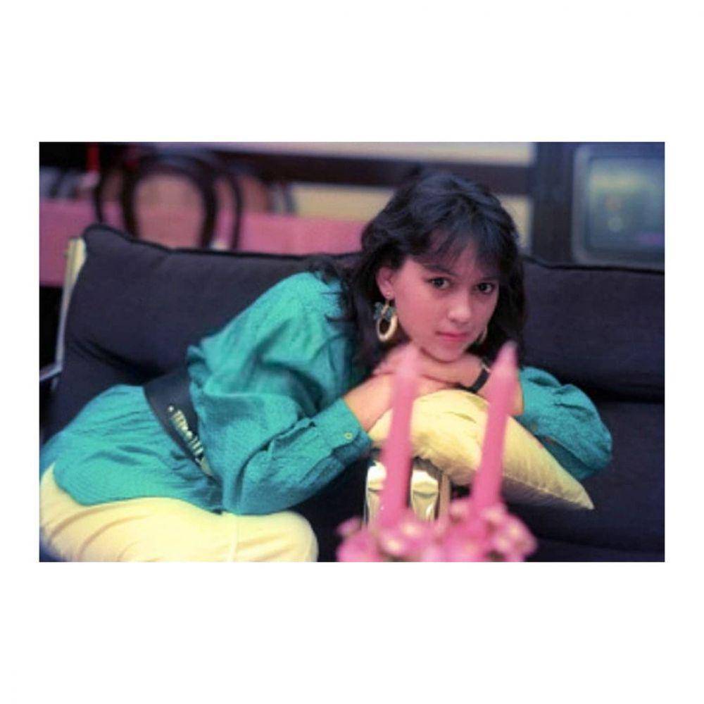 masa kecil Ira Wibowo (instagram.com/ira.wbw)