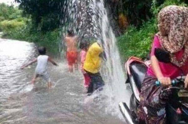 emak demi anak (1cak.com)