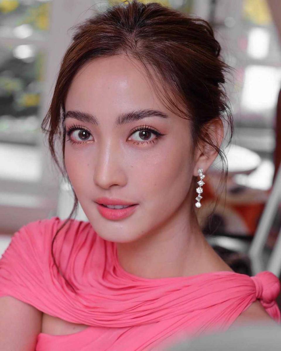 potret Taew Natapohn (instagram.com/taewaew_natapohn)