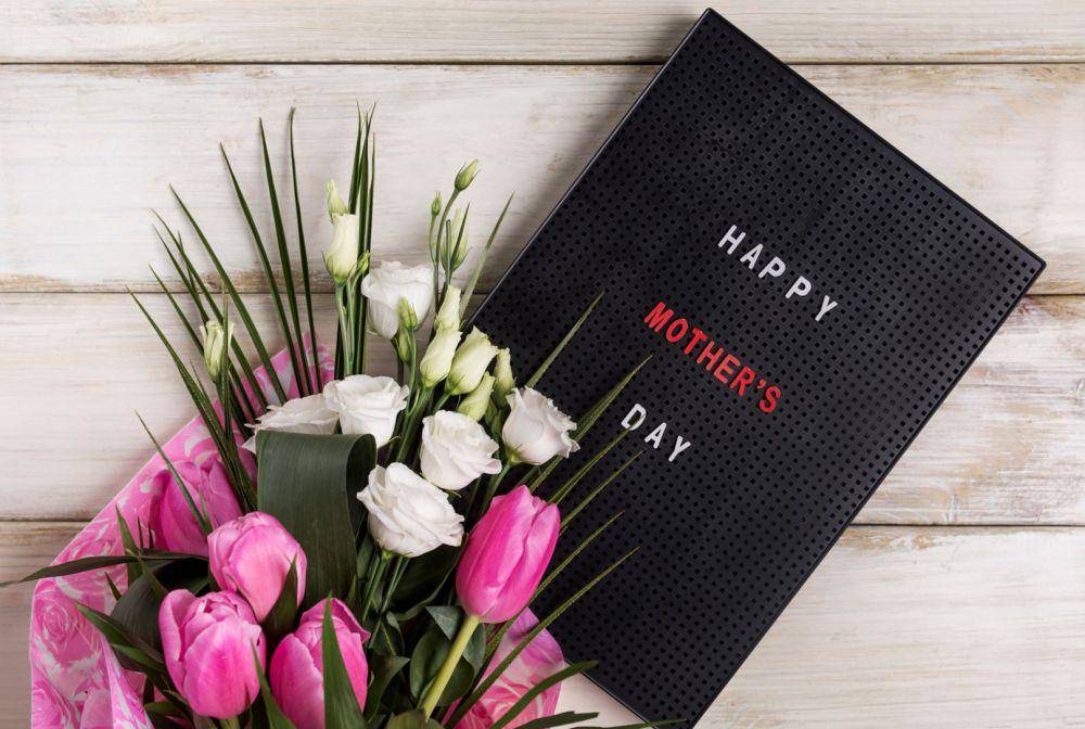 ilustrasi buku Happy Mother's Day (freepik.com/freepik)