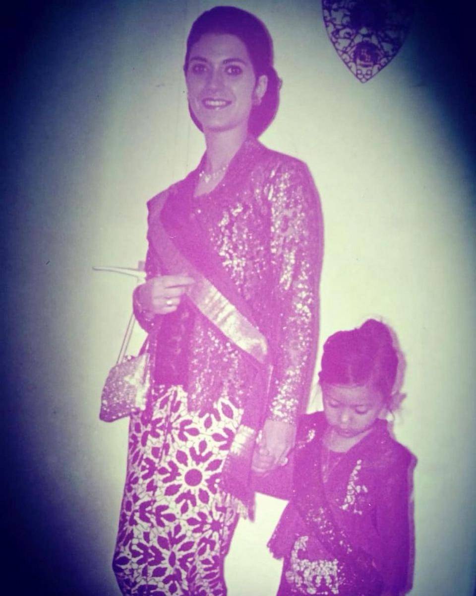 masa kecil Ira Wibowo (instagram.com/ira.wbw)