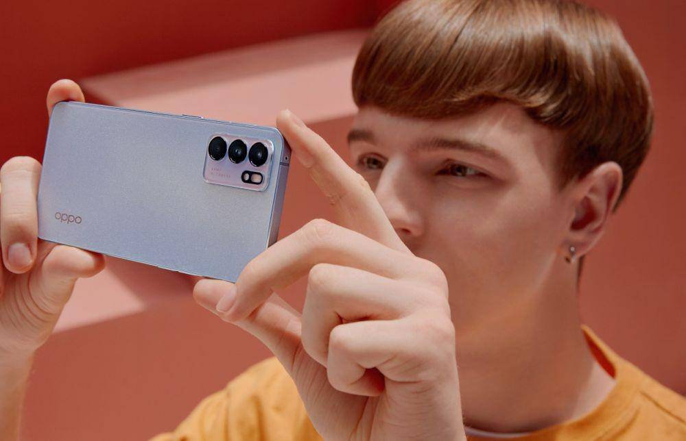 OPPO Reno6 5G (Dok. OPPO)