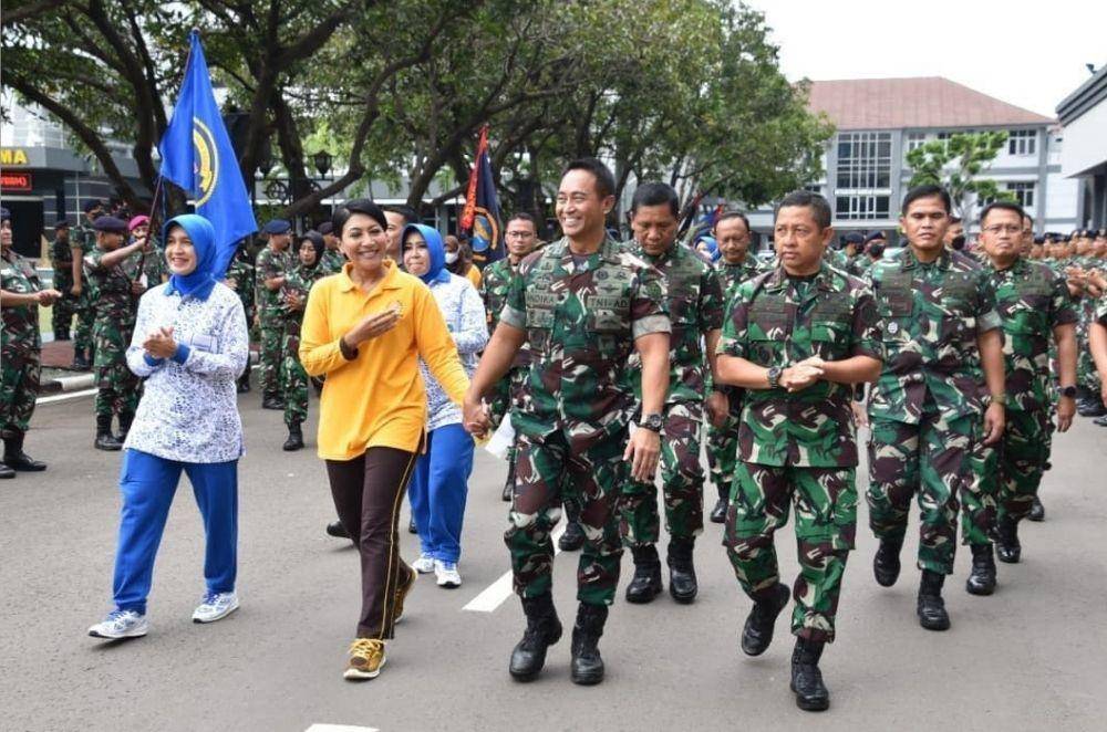 Panglima TNI Jenderal Andika Perkasa ketika berkunjung ke Markas Komando Armada I di Gunung Sahari pada Selasa, 21 Desember 2021 (www.instagram.com/@koarmada_1)