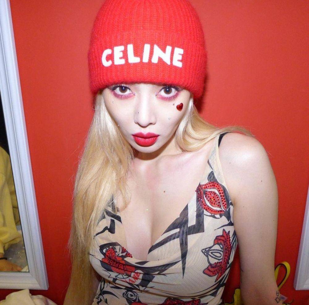 Hyuna (instagram.com/hyunah_aa)