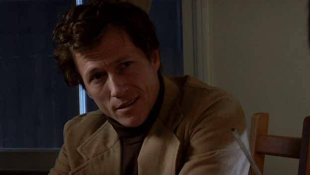 cuplikan adegan dalam film Bundy: An American Icon yang diperankan Corin Nemec (dok. Lionsgate/Bundy: An American Icon)