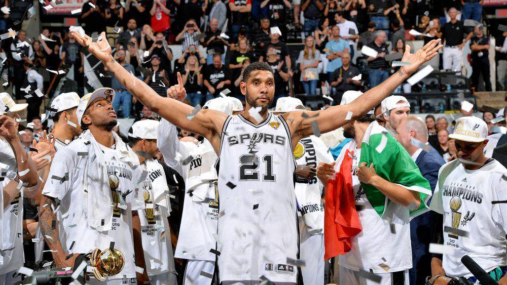Tim Duncan dan San Antonio Spurs (nba.com)