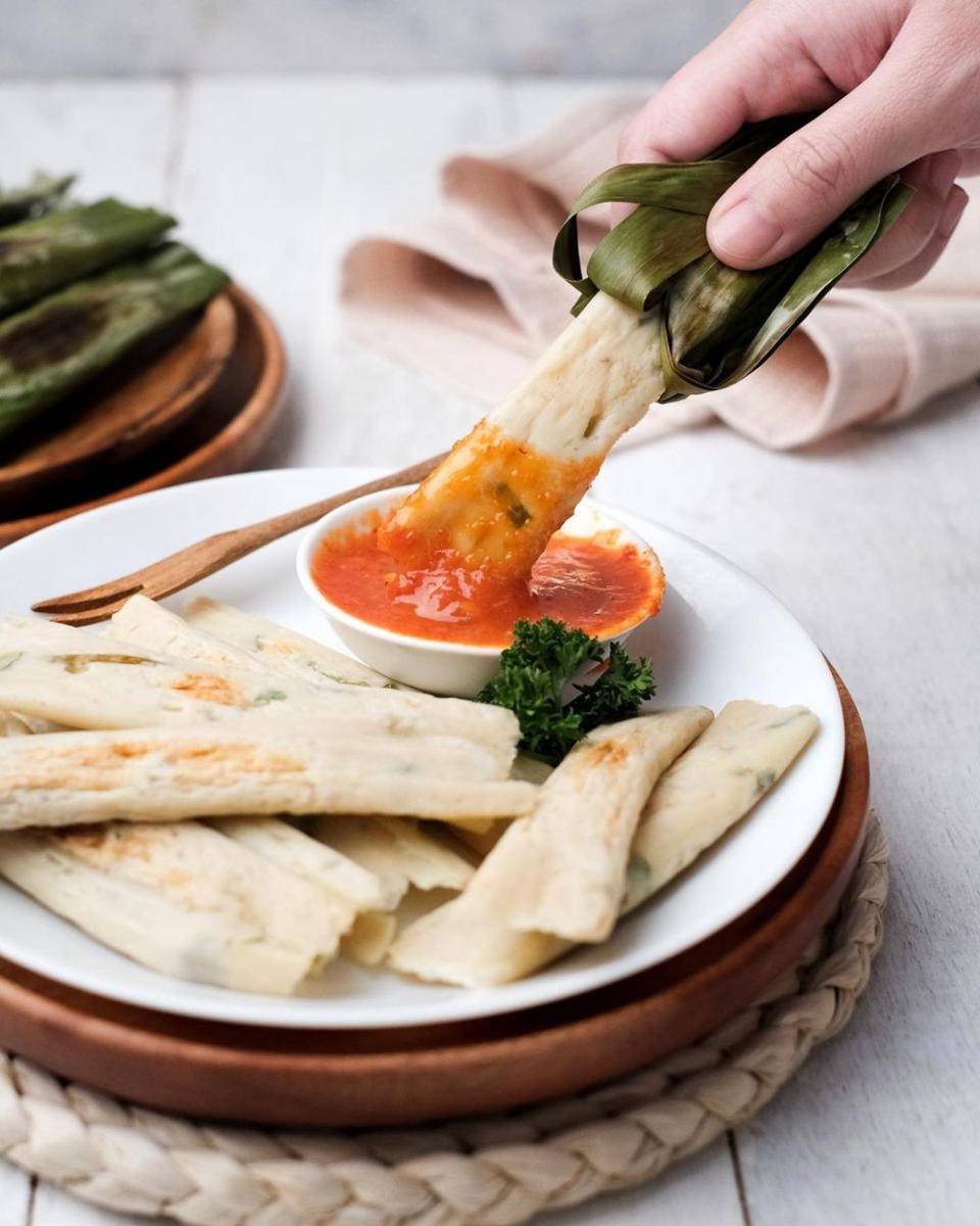 otak-otak (instagram.com/foodnotestories)