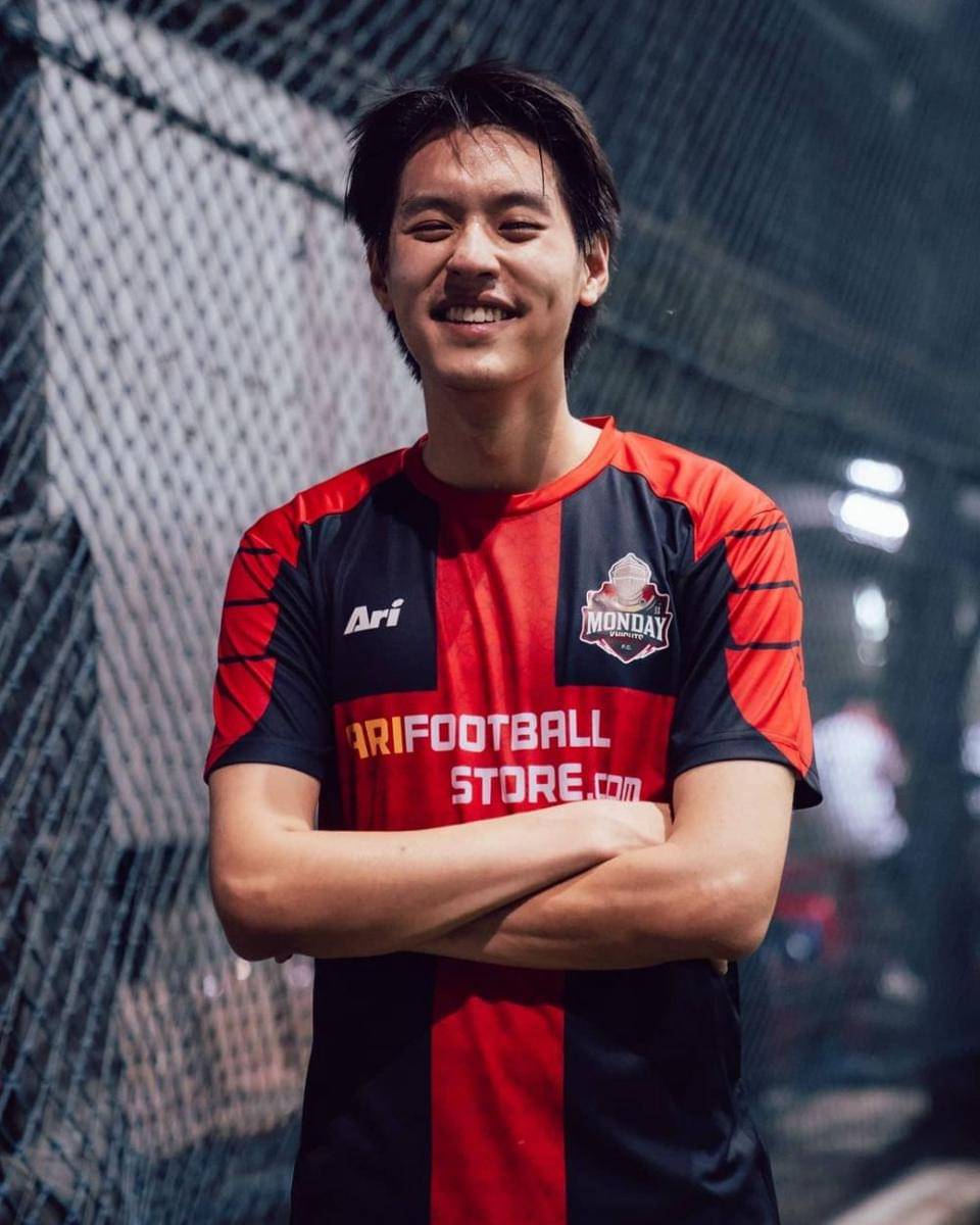 Billkin Putthipong (instagram.com/oad.ari)