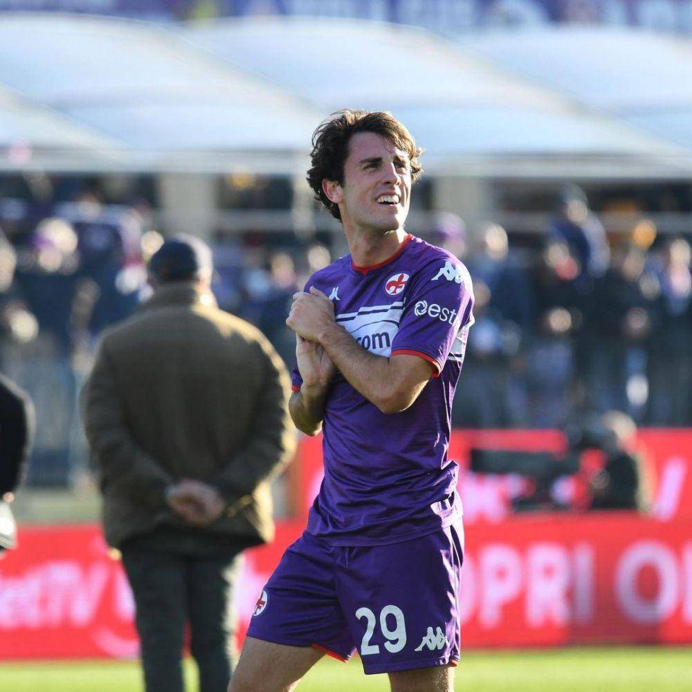 Alvaro Odriozola tampil membela Fiorentina. (instagram.com/alvaroodriozola)
