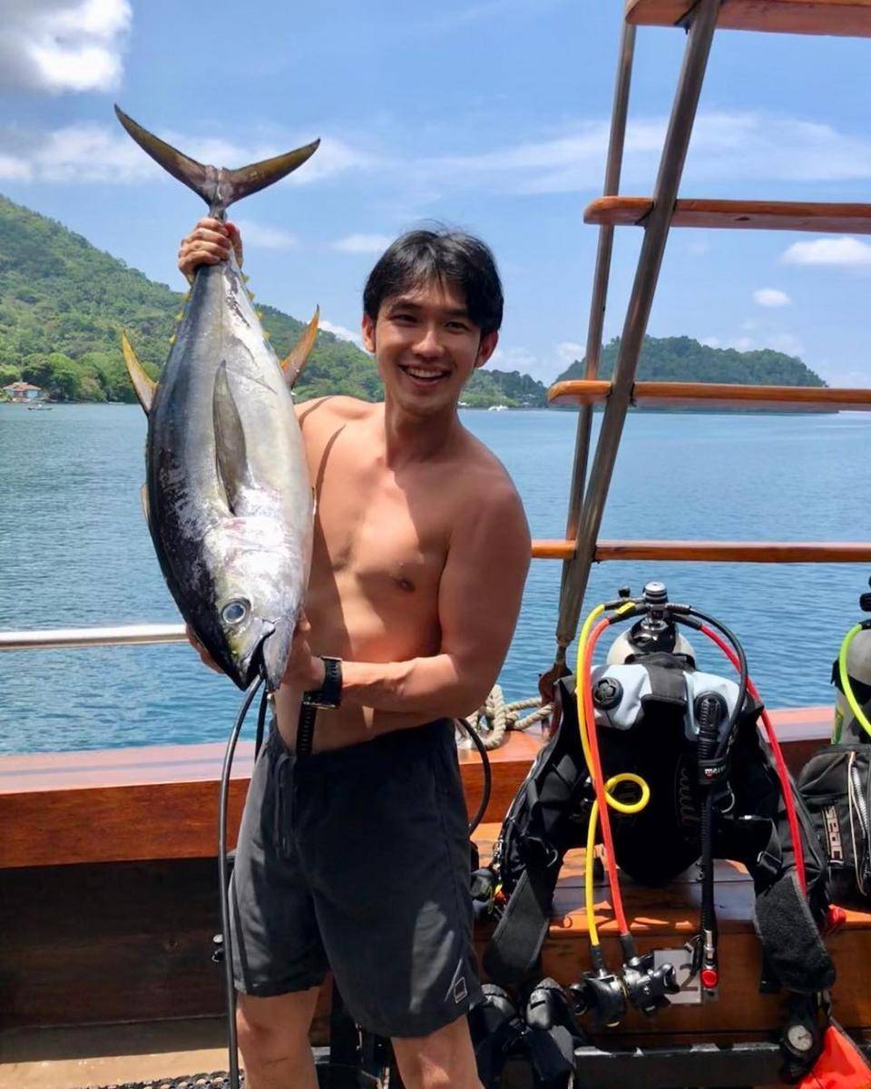 Eric Hermanto (instagram.com/junzyo)