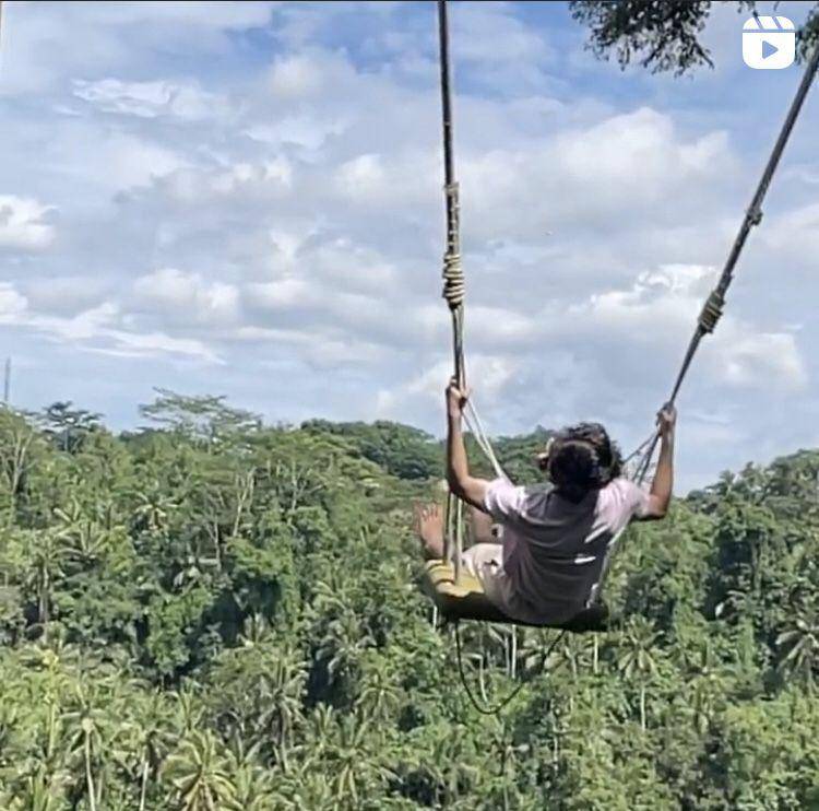 Dimas Ahmad di Bali (instagram.com/dimas_baam)