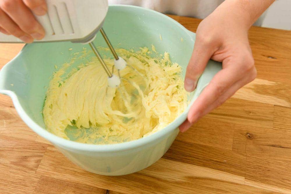 mencampur (unsplash.com/backen.de)
