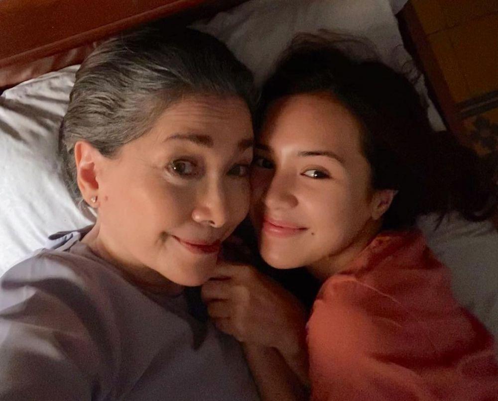 potret akrab Beby Tsabina dan Widyawati bintangi film Eyang Ti (dok. Falcon Pictures/Eyang Ti)