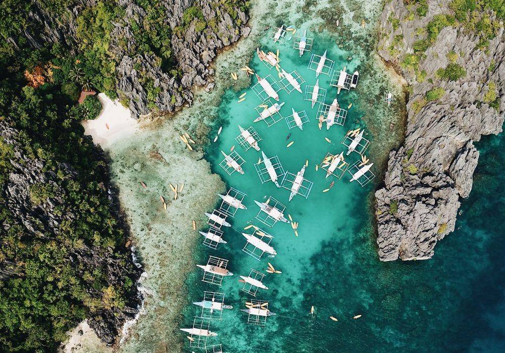 Palawan, Filipina (unsplash.com/Kaspars Upmanis)