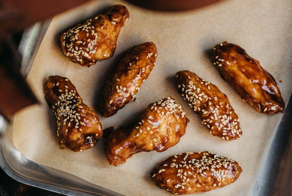 ilustrasi mango habanero chicken wings (pexels.com/Dmitriy Ganin)