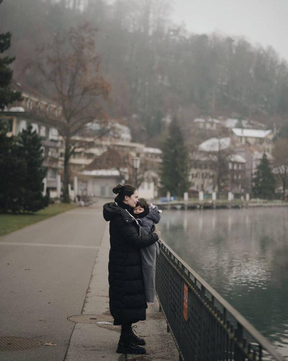 potret liburan keluarga Agus Ringgo di Swiss (instagram.com/sabaidieter)