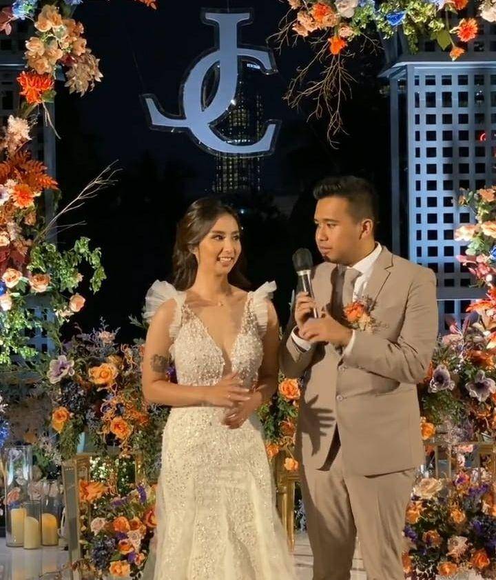 Resepsi Joshua Suherman dan Clairine Clay. (Instagram.com/amoretti_awp)
