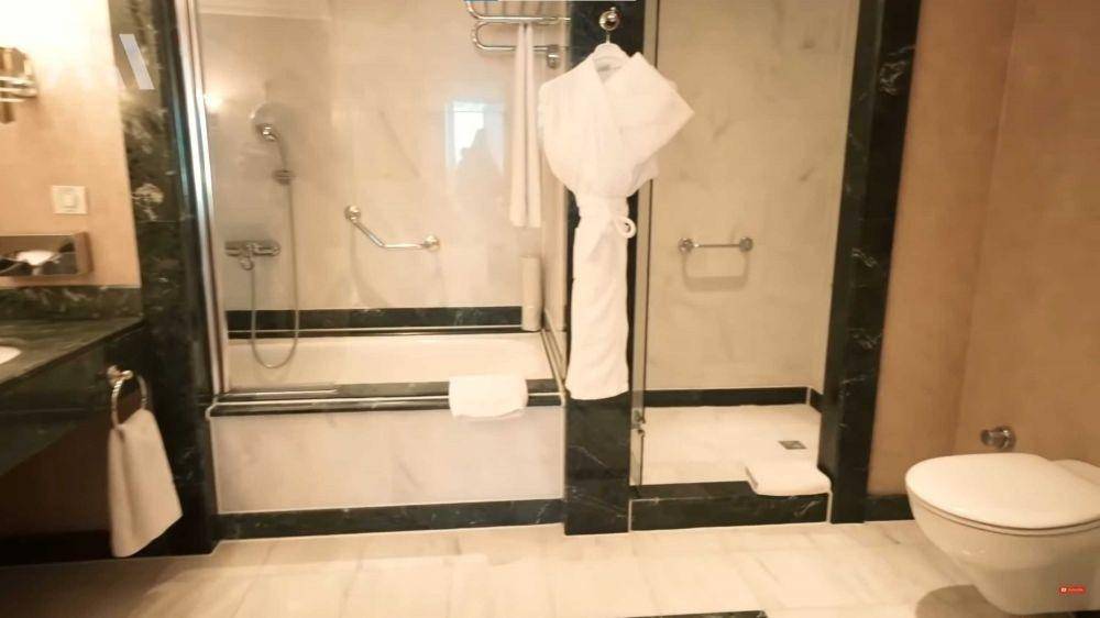 Kamar hotel Aurel Hermansyah dan Atta Halilintar di Istanbul (YouTube.com/AH/)