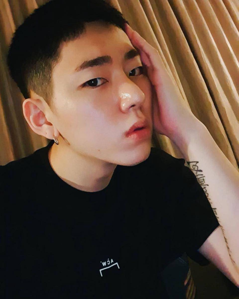 Zico (instagram.com/woozico0914)