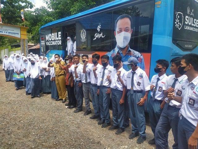 302 Ribu Pelajar SMA di Sulsel Sudah Divaksin COVID-19
