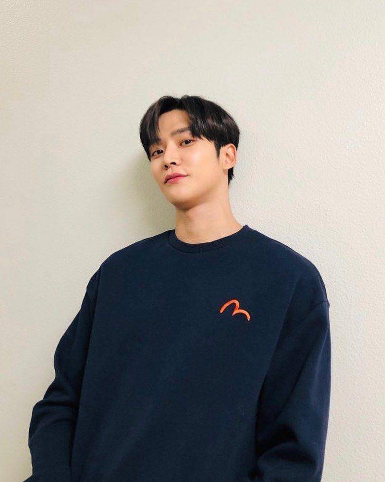 Rowoon SF9 (instagram.com/ewsbdi)