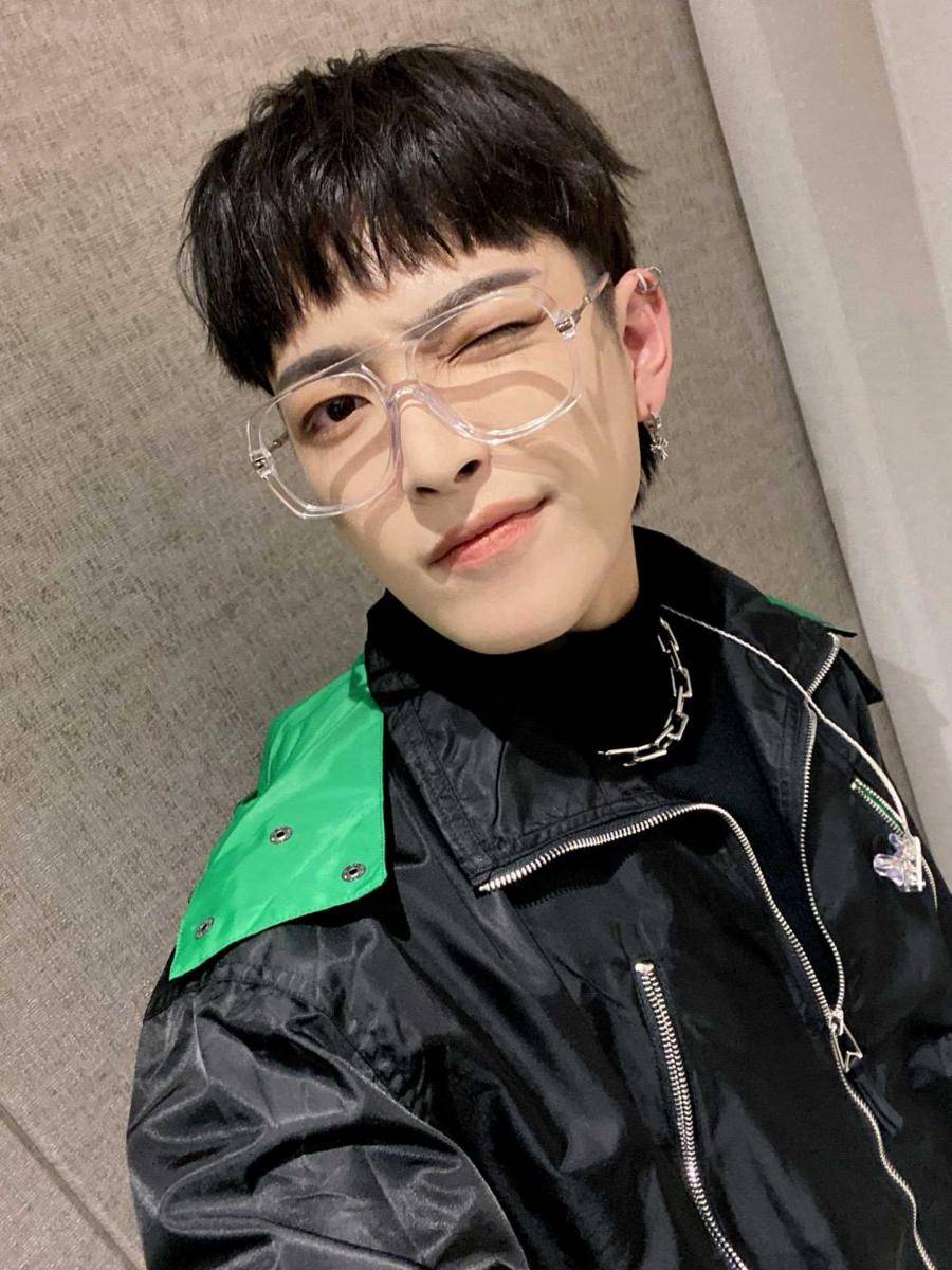 Hongjoong ATEEZ (twitter.com/ATEEZofficial)