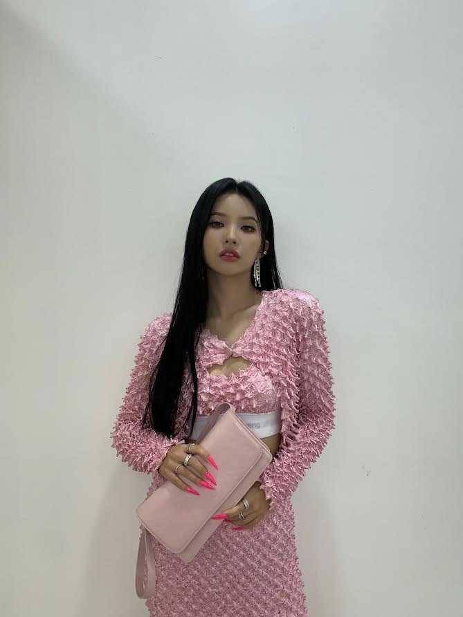 Soyeon (G)I-DLE (twitter.com/G_I_DLE)