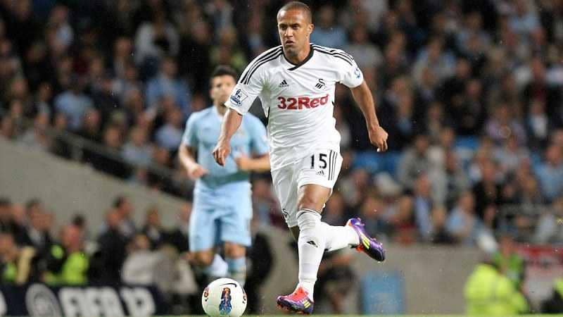 Wayne Routledge (twitter.com/SwansOfficial)