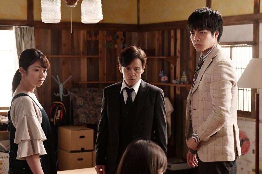Cuplikan adegan dorama Kazoku Boshuu Shimasu (twitter.com/kazoku_tbs)