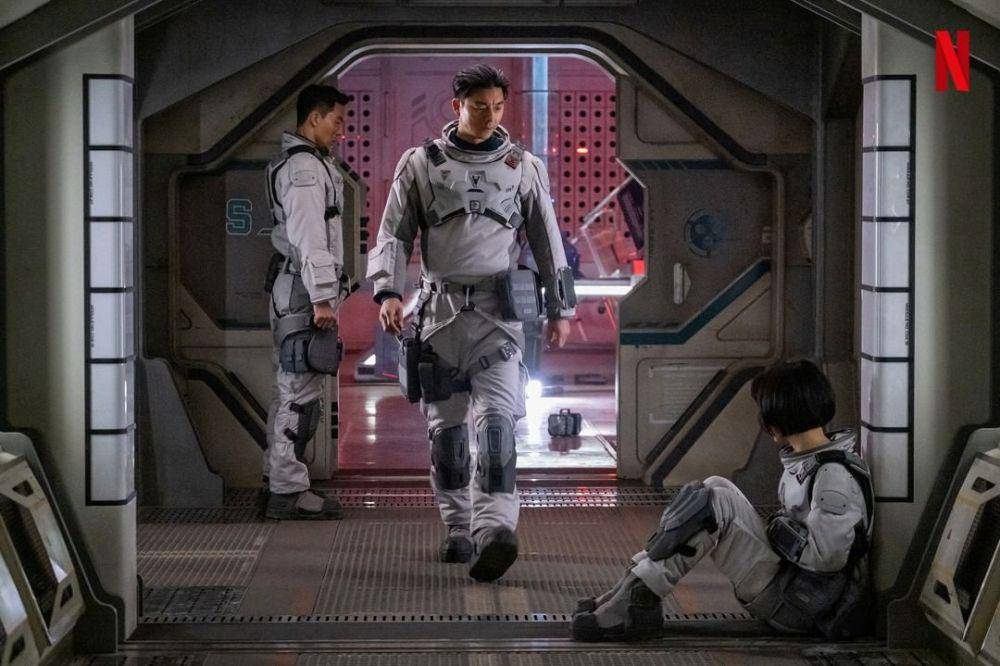 potret di balik layar The Silent Sea (instagram.com/netflixkr)
