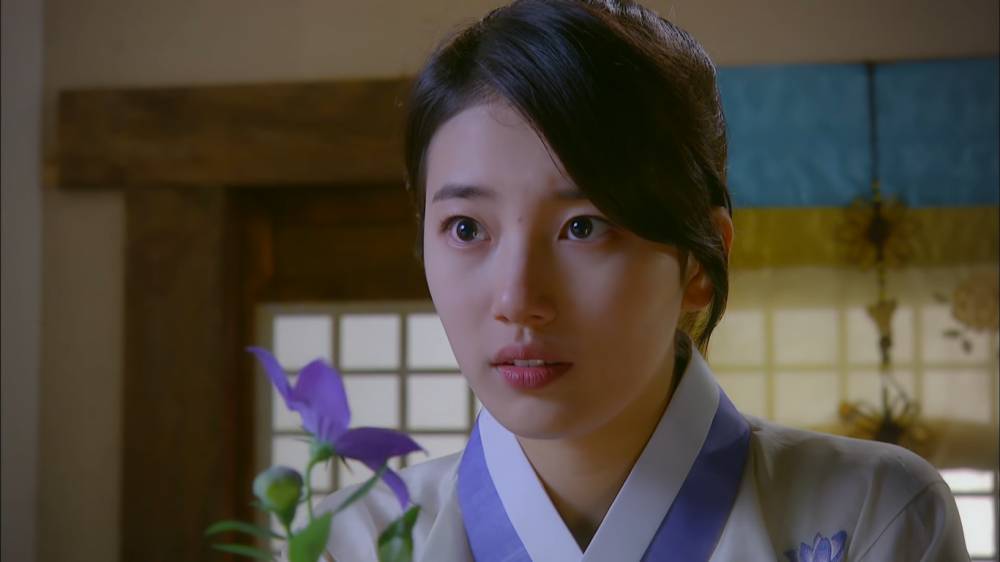 Suzy eks Miss A di drama Gu Family Book. (dok. MBC/Gu Family Book)