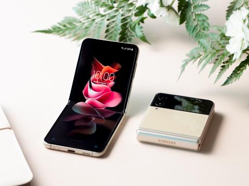 Old but Gold! Galaxy Z Flip3 5G Kembalikan Era Flip dalam Smartphone