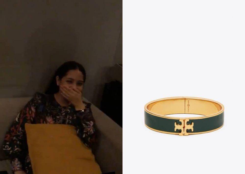 kolase potret Nagita Slavina memakai gelang dari merk Tory Burch (instagram.com/fashion_nagitaslavina)