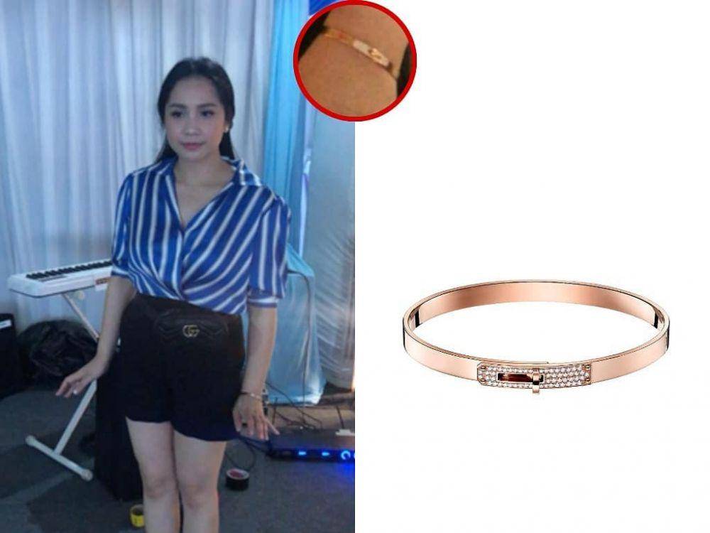 kolase potret Nagita Slavina memakai gelang dari merk Hermes (instagram.com/fashion_nagitaslavina)