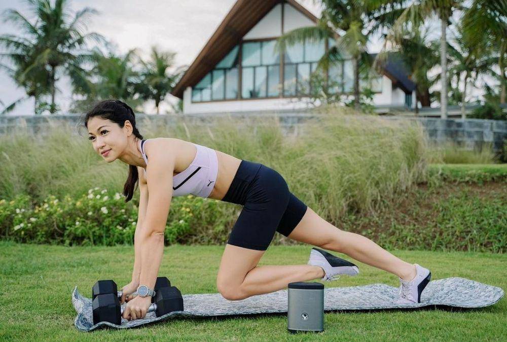 Kerenina Sunny (instagram.com/kerenina_sunny)